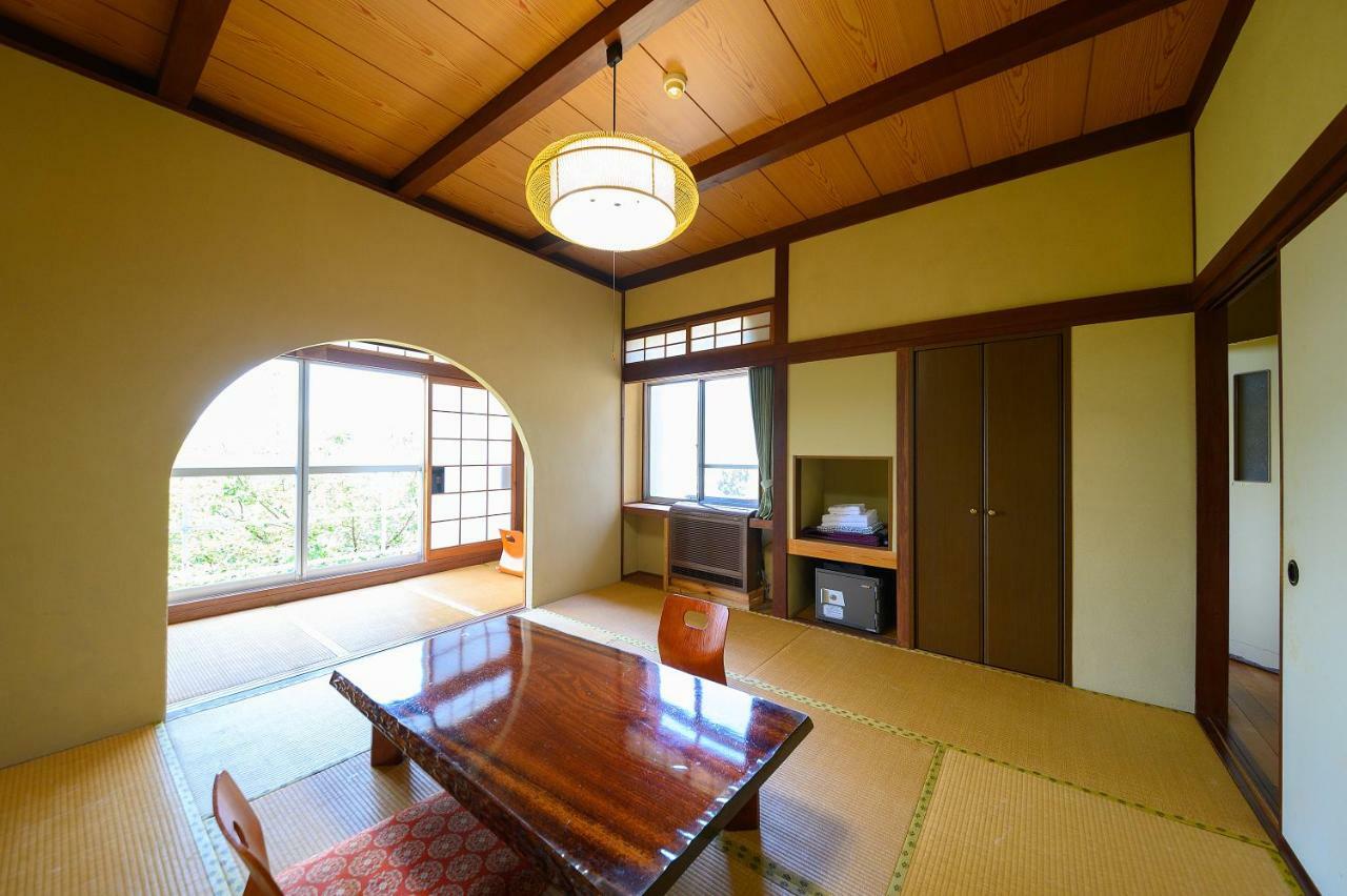 Hotel Kazeno Sanso Yamashiro Yufu Exterior foto